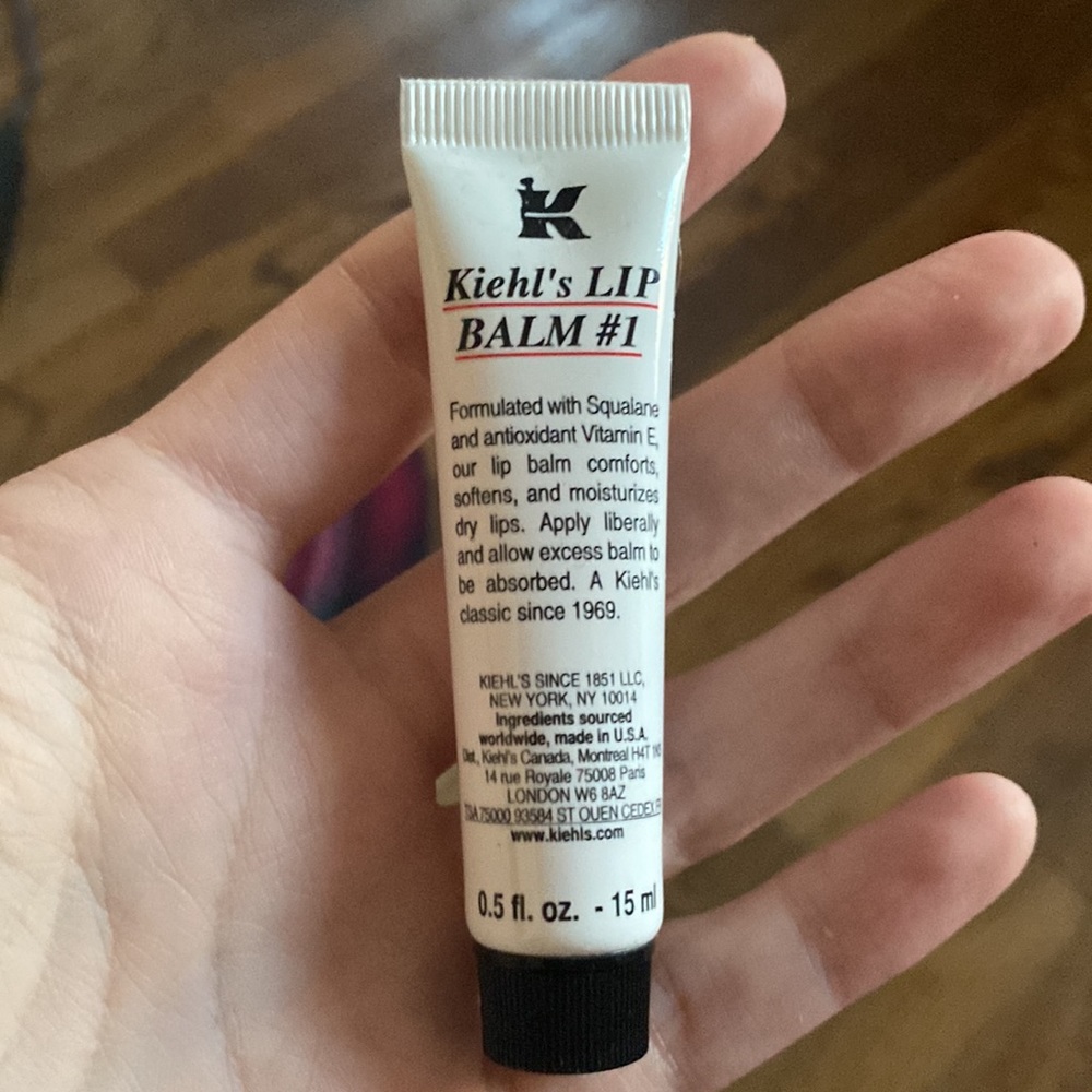 Set of 2 UNISEX KIEHLS lip balm, hand salve